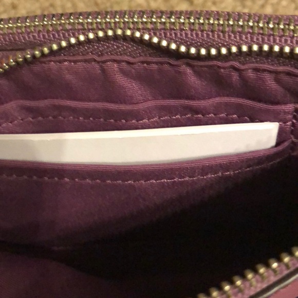 Coach - Picture 4 of 5